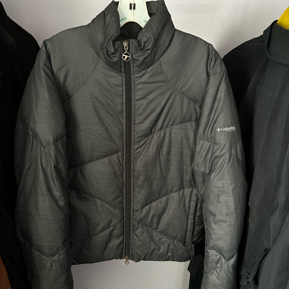Women’s Columbia Short Puffer Jacket, Large